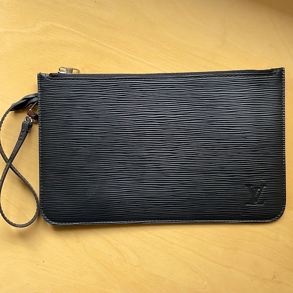 Louis Vuitton Epi Leather Black Wristlet
